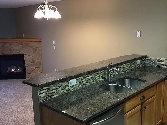 4th image of 356 Brickyard Dr