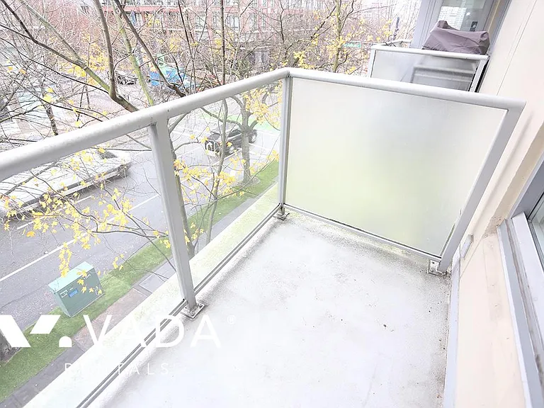 1001 Richards St #302 — Photo 14