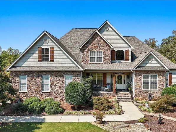 135 Sam Langley Rd, Travelers Rest, SC 29690