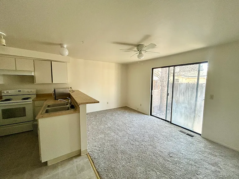 1476 Hussman Ave #A — Photo 5