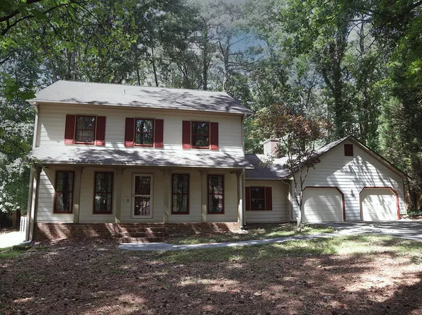 110 Overview Ln, Cary, NC 27511