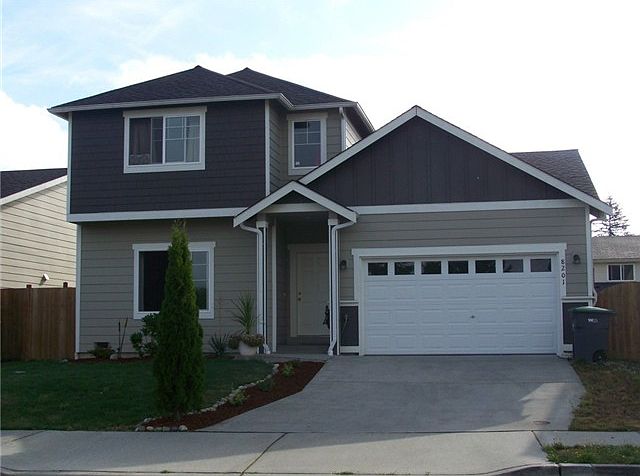 1st image of 8201 85th Ave NE