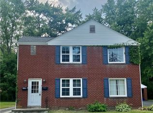 4230 Chester Dr, Youngstown, OH