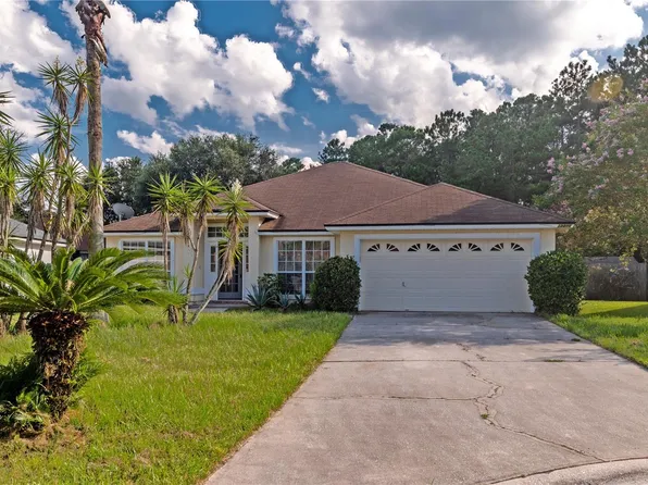 12010 Sunchase Dr, Jacksonville, FL 32246