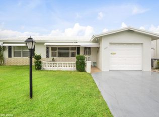 1607 SW 14th Ave, Boynton Beach, FL 33426