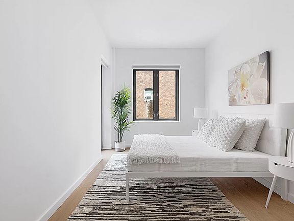 5th image of 161 Columbia St #2B