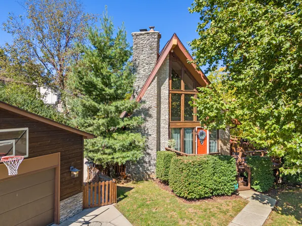 3829 Grassy Creek Dr, Lexington, KY 40514