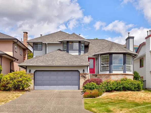 2383 Colonial Dr, Pt Coquitlam, BC V3C 5J6