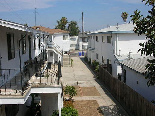 1st image of 4444 Menlo Ave APT 7