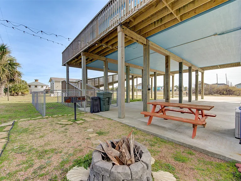 14110 Miramar Dr — Photo 4