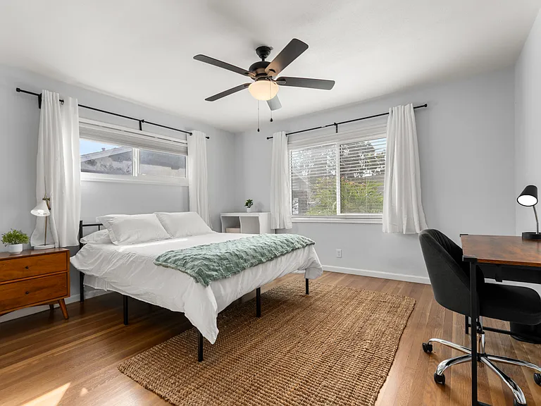 15015 Lindhall Way — Photo 25