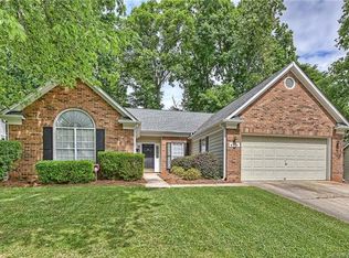 4715 Kirkgard Tl, Charlotte, NC 28269