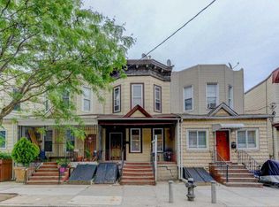 87-45 88th St, Woodhaven, NY 11421