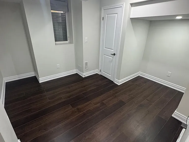 4 Priory Dr #BASEMENT — Photo 9