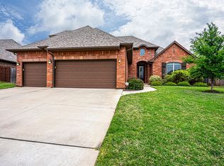 4608 Spectacular Bid Ave, Edmond, OK 73025