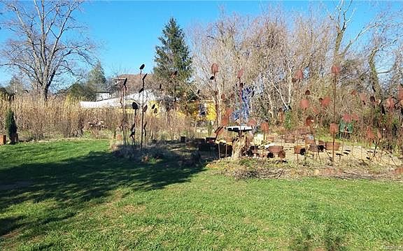 2nd image of 307 Waynesville Ave