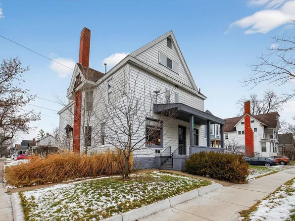 1201 McKinley St, Bay City, MI 48708