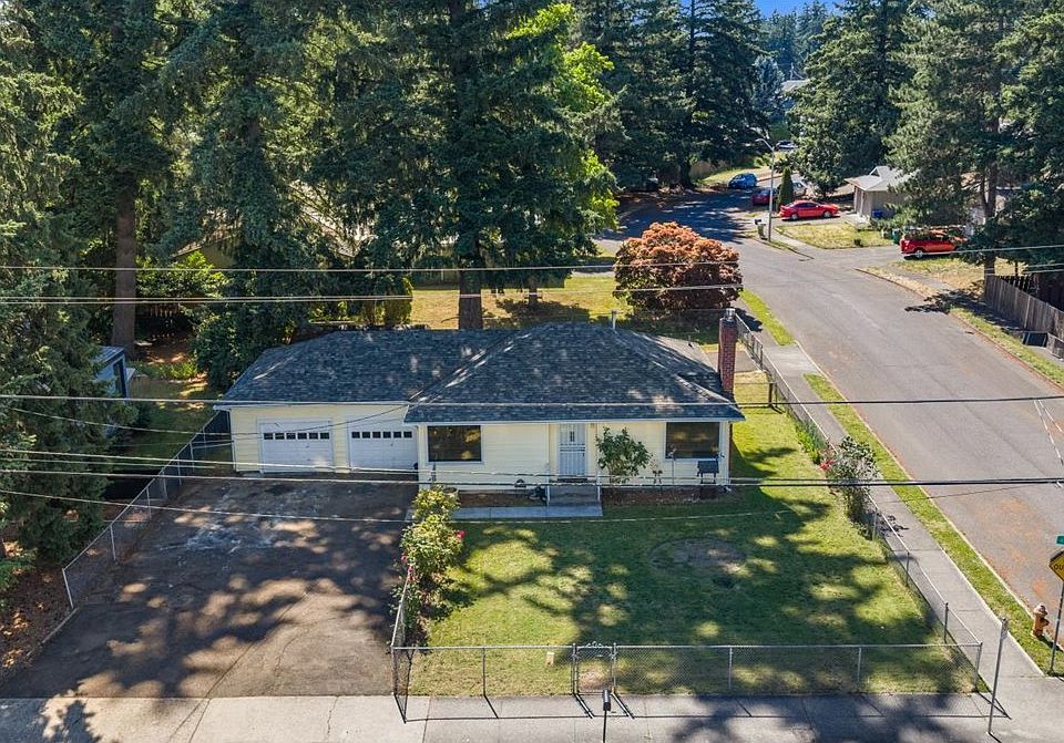 1st image of 2309 SE 135th Ave
