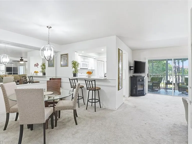 7320 Glenmoor Ln #2206 — Photo 3