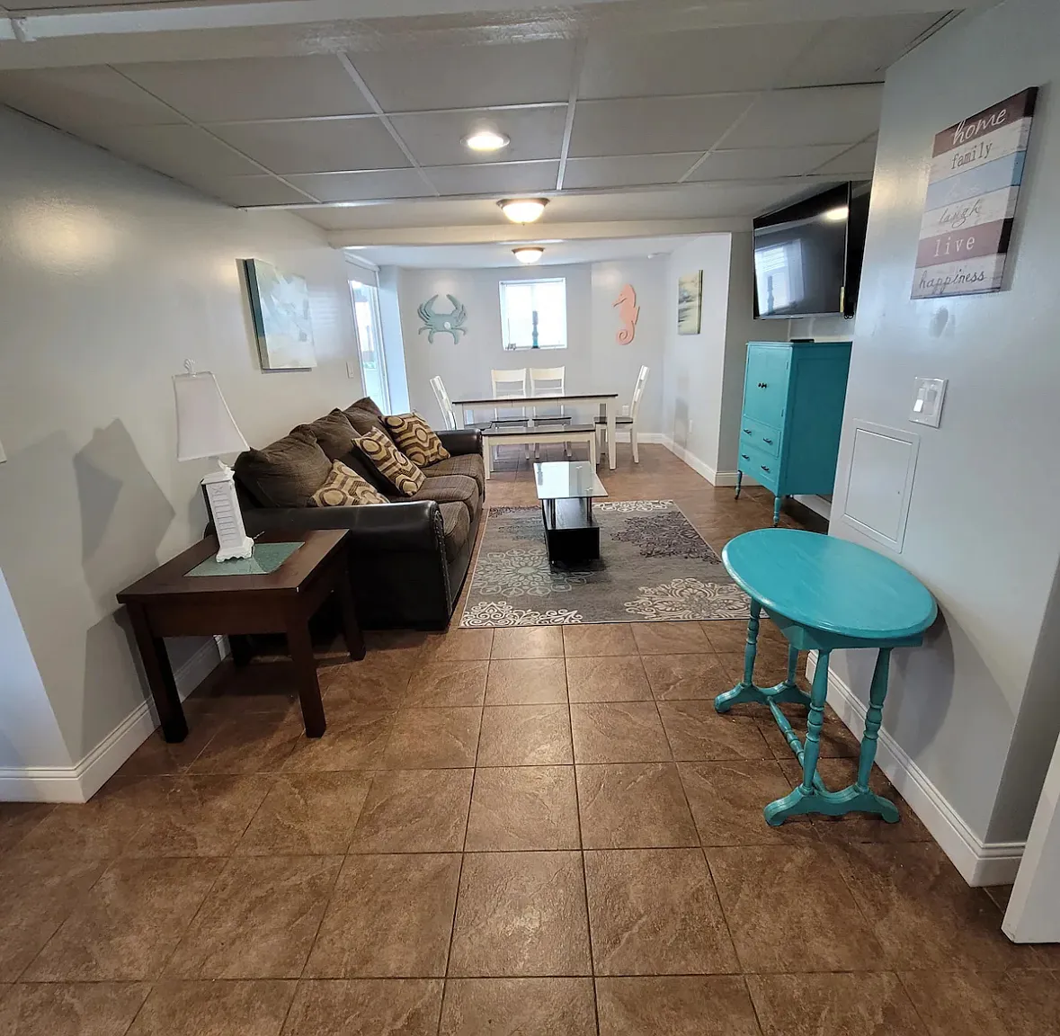 2 bed, $2,000 — Photo 3