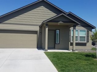 9310 W 8th Pl, Kennewick, WA 99336