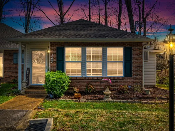147 Eastdale Ln, Dickson, TN 37055