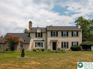 3582 Country Club Rd, Easton, PA 18045