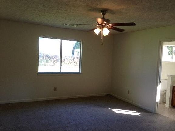 4th image of 1342 Foxvale Dr