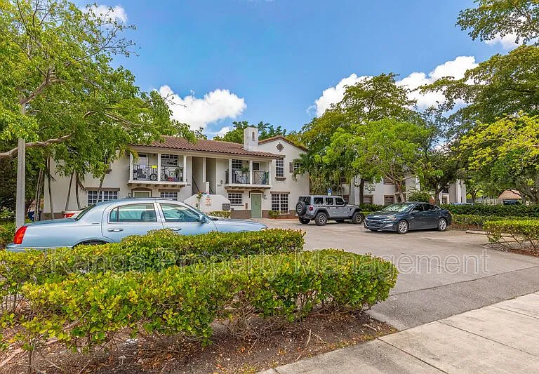 3525 NW 114th Ln #3525 — Photo 32