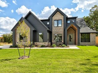 4632 Maple Ridge Dr, Edmond, OK 73034