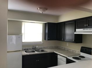 2412 Crystal Spring Ave SW APT 7, Roanoke, VA 24014