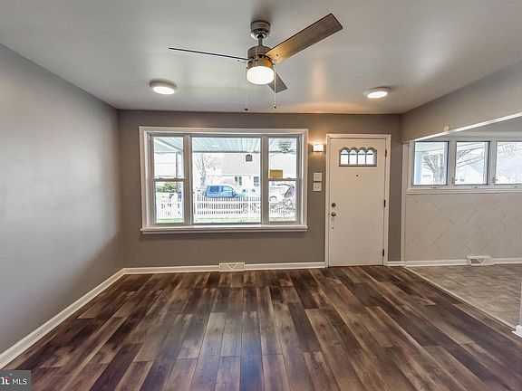 4th image of 426 Holmes Dr