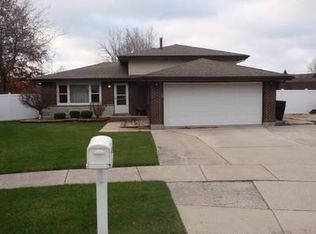 18022 Pin Oak Ct, Tinley Park, IL