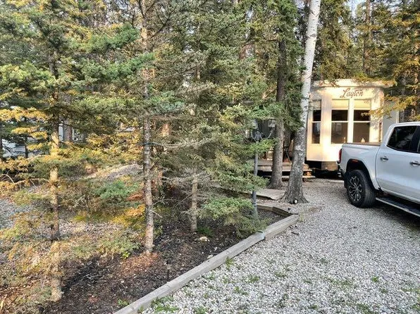 9 Timber Trl, Sundre, AB T0M 1X0