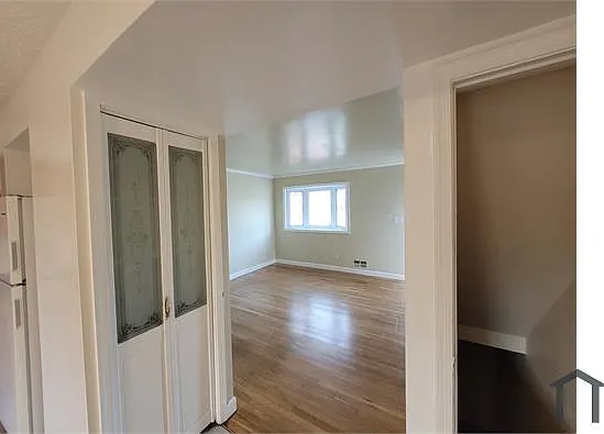 2 bed, 896 sqft, $1,650 — Photo 2