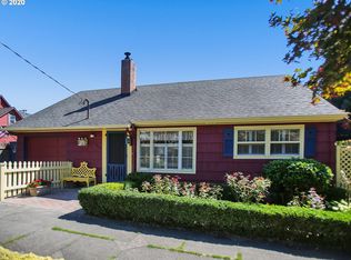 808 SE Umatilla St, Portland, OR 97202