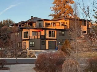 102 NW Riverside Blvd, Bend, OR 97703