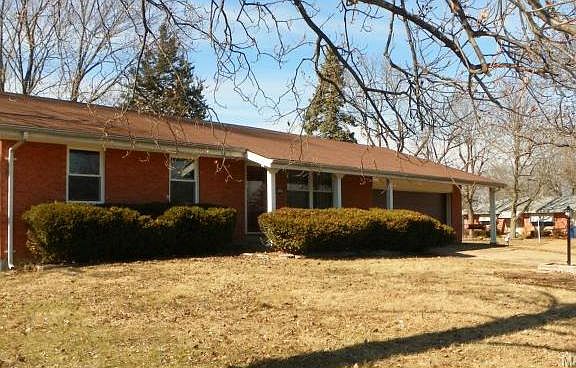 2nd image of 10909 Schoenfeld Ct