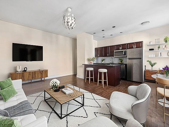 3rd image of 345 Montgomery St APT 6E