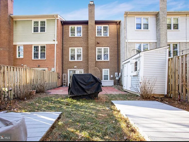 9612 Hillock Ct #3 — Photo 6