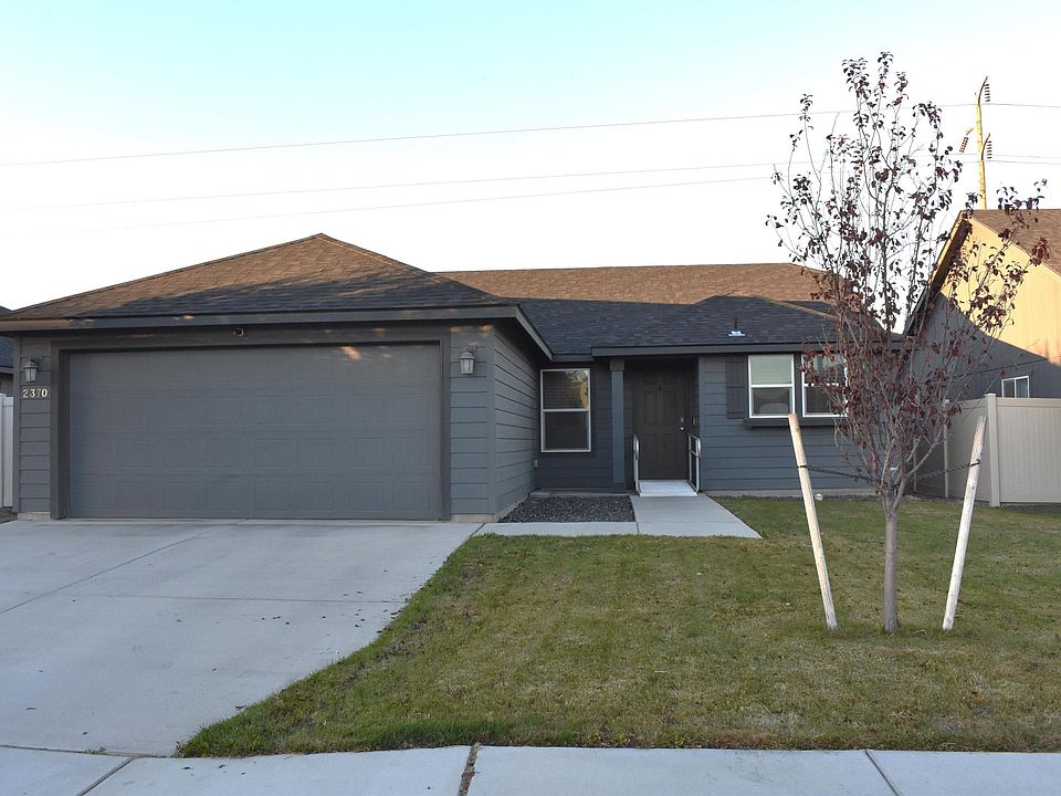 1st image of 2370 W 23rd Ave