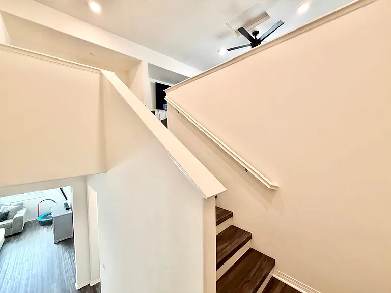 27460 Big Bend Dr — Photo 27