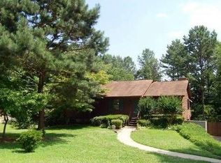 221 Summerwood Ln, Stockbridge, GA 30281