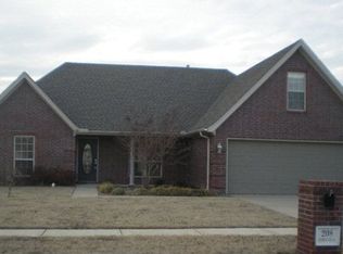 208 Whispering Wind Cir, Marion, AR 72364