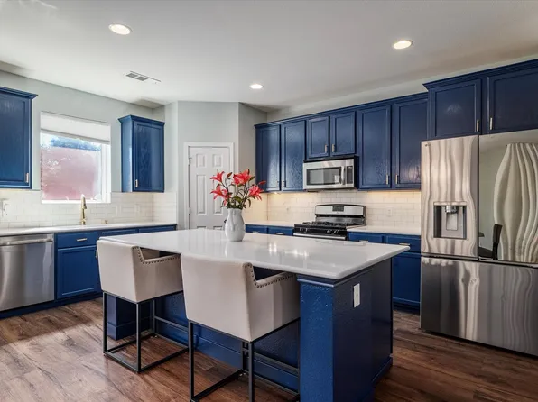 1105 Freesia Dr, Little Elm, TX 75068