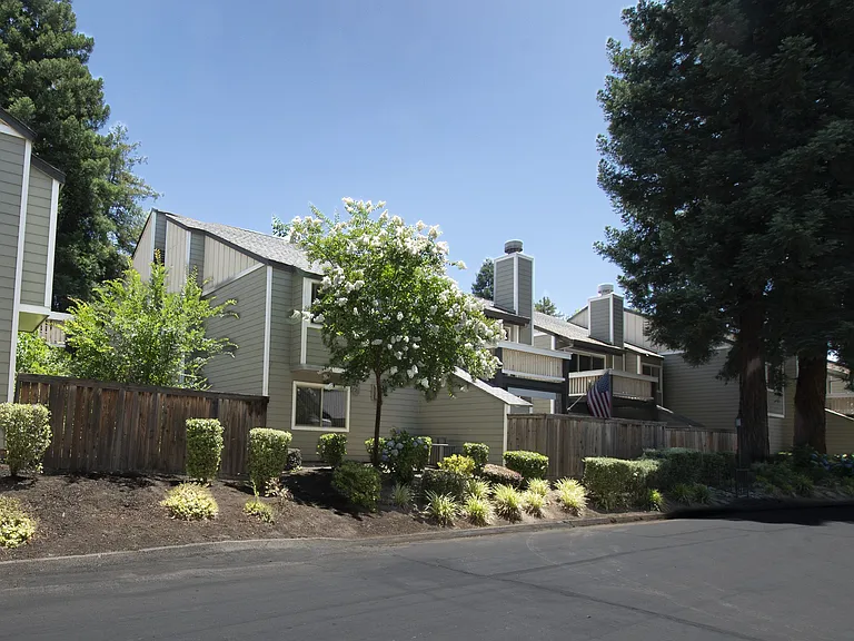 Selby Ranch Apartment Homes — Photo 56
