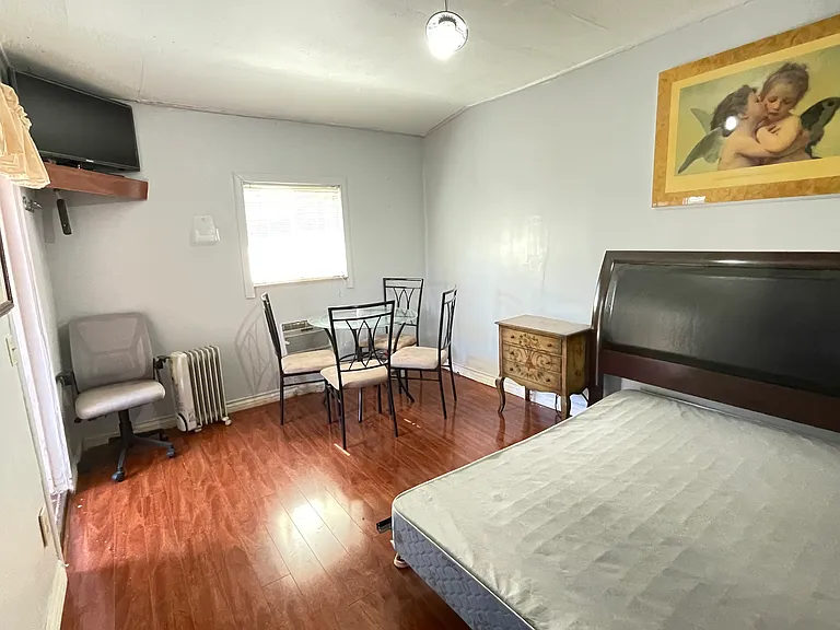 7908 Corbin Ave #A — Photo 9