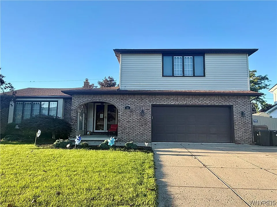 94 S Prince Dr