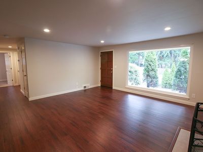 12551 Roosevelt Way NE, Seattle, WA, 98125