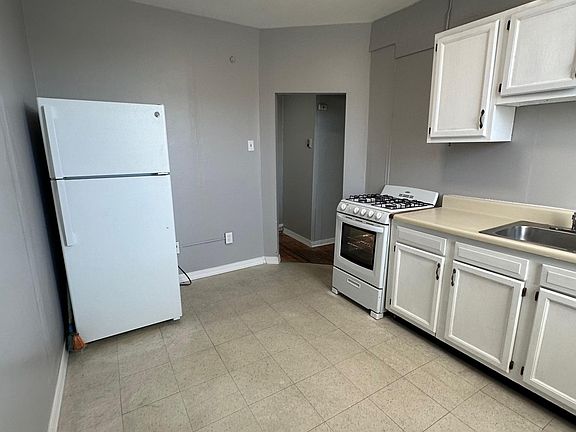 4th image of 1148 Jackson St Floor 2